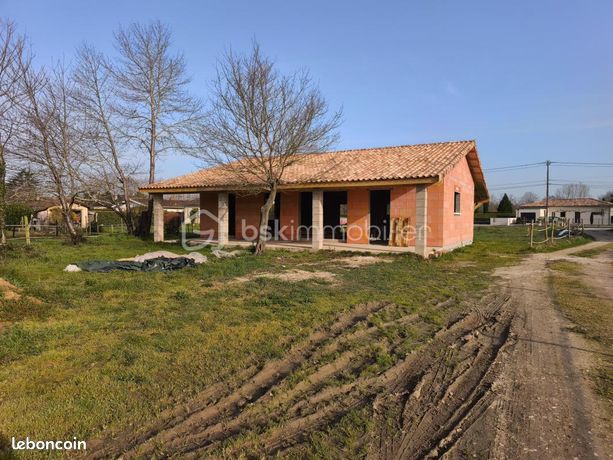 Maison 1 pièce 110 m²
