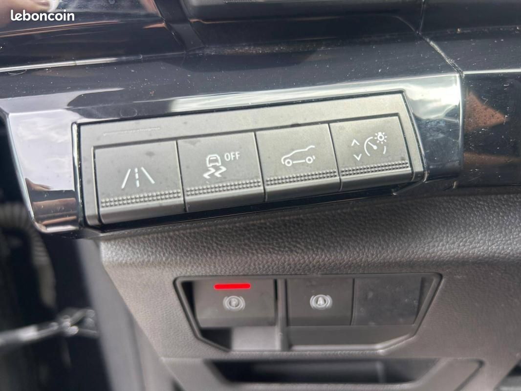 Renault Austral E-Tech hybrid 200 Iconic esprit Alpine (image 31)