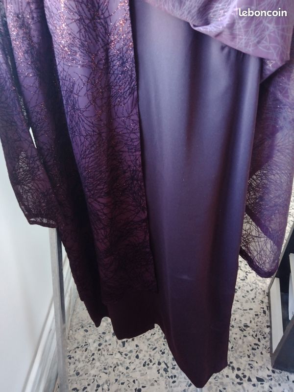 Robe de soirée pailletée (image 4)