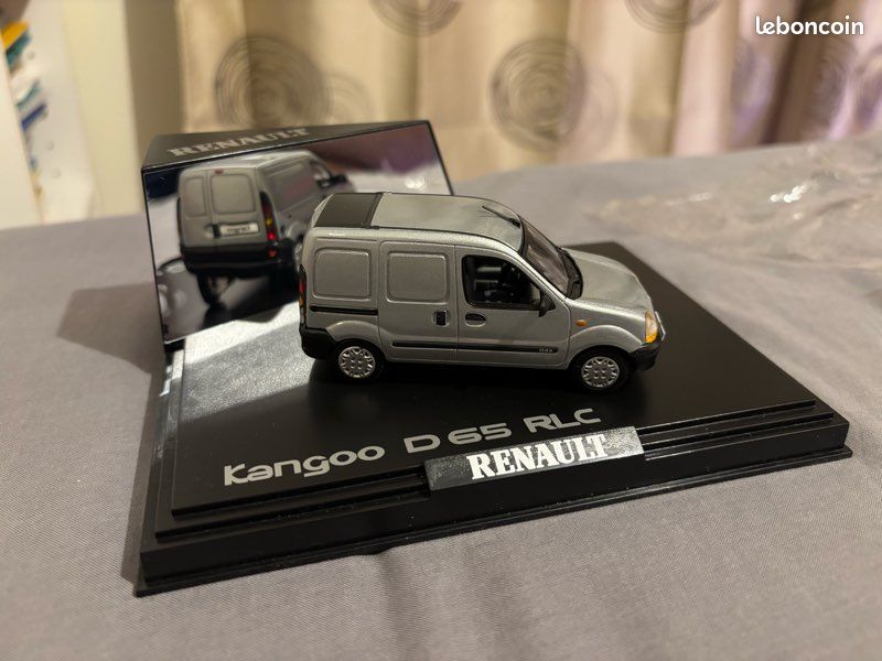 RENAULT Kangoo Ludospace 2021 Bleu Voiture de Collection NOREV 1/43