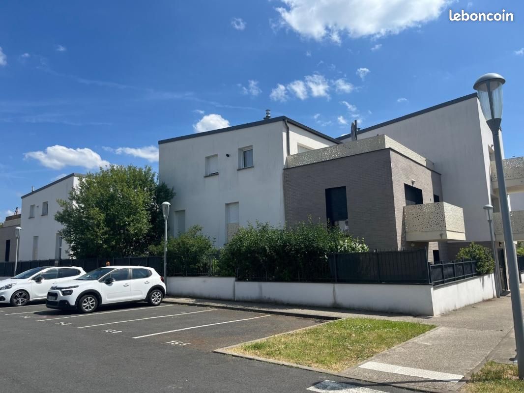 Appartement 2 pièces 42 m² · à Bruyères-le-Châtel · 42 m² · 780 €/mois