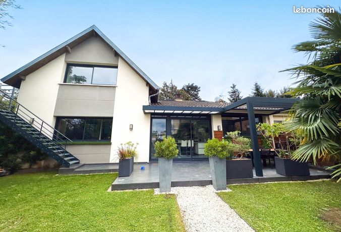 Maison esprit loft 170m2