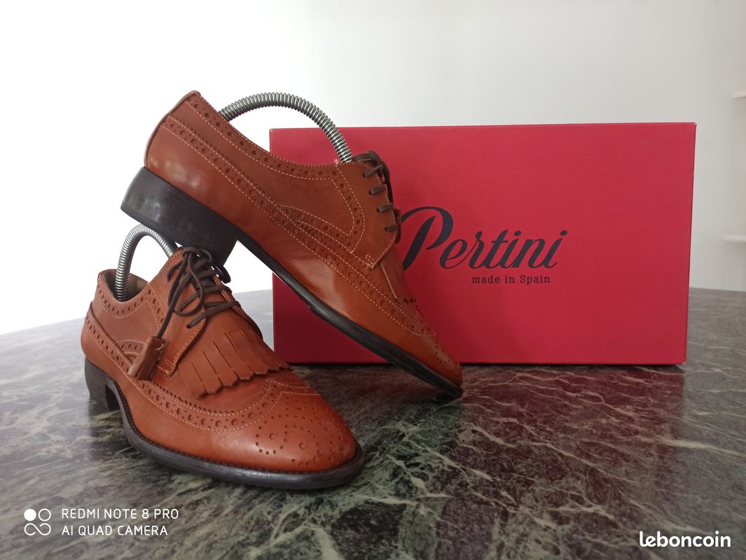 Chaussures Derby Pertini Taille 35 Neuves (image 1)