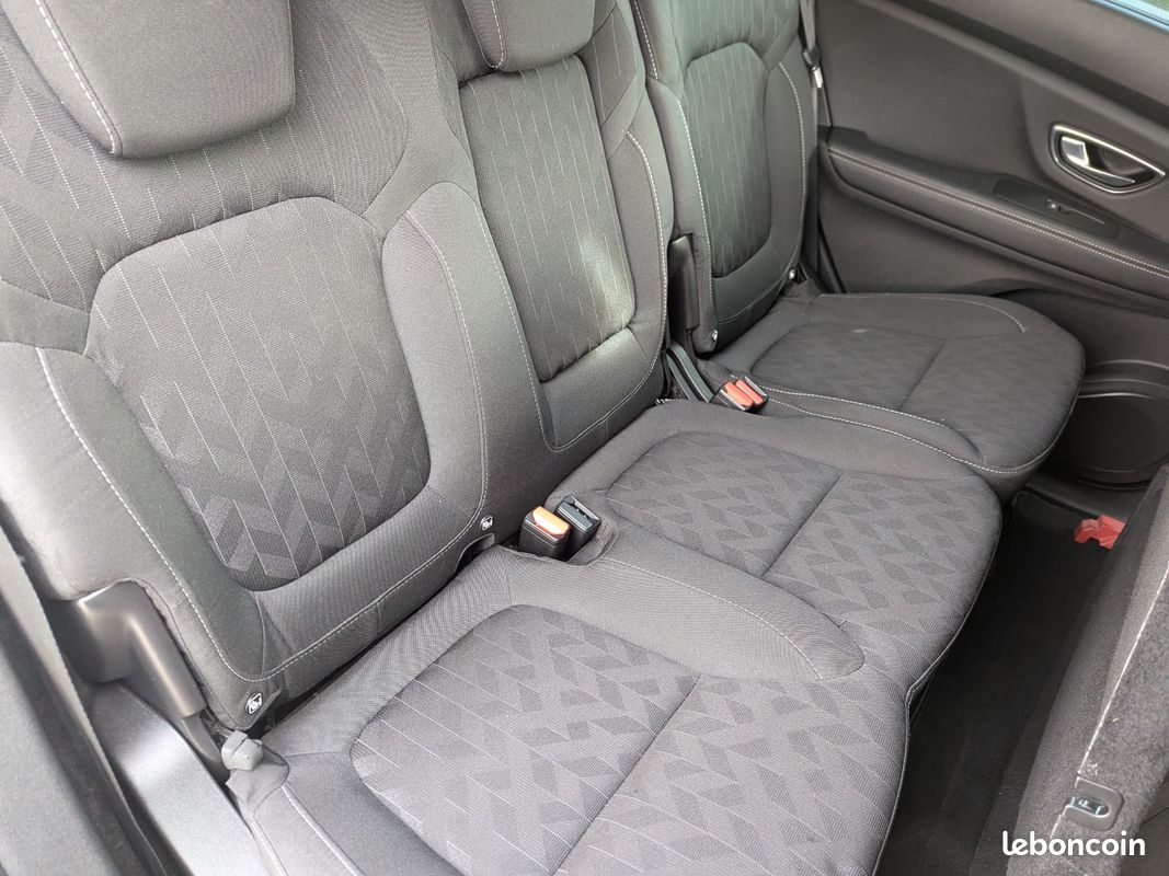 RENAULT SCENIC IV TCe 130 LIMITED (image 13)
