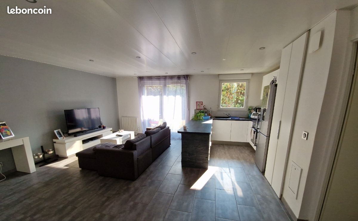 Appartement 2 pièces 47 m² · à Sainte-Geneviève-des-Bois · 47 m² · 950 €/mois
