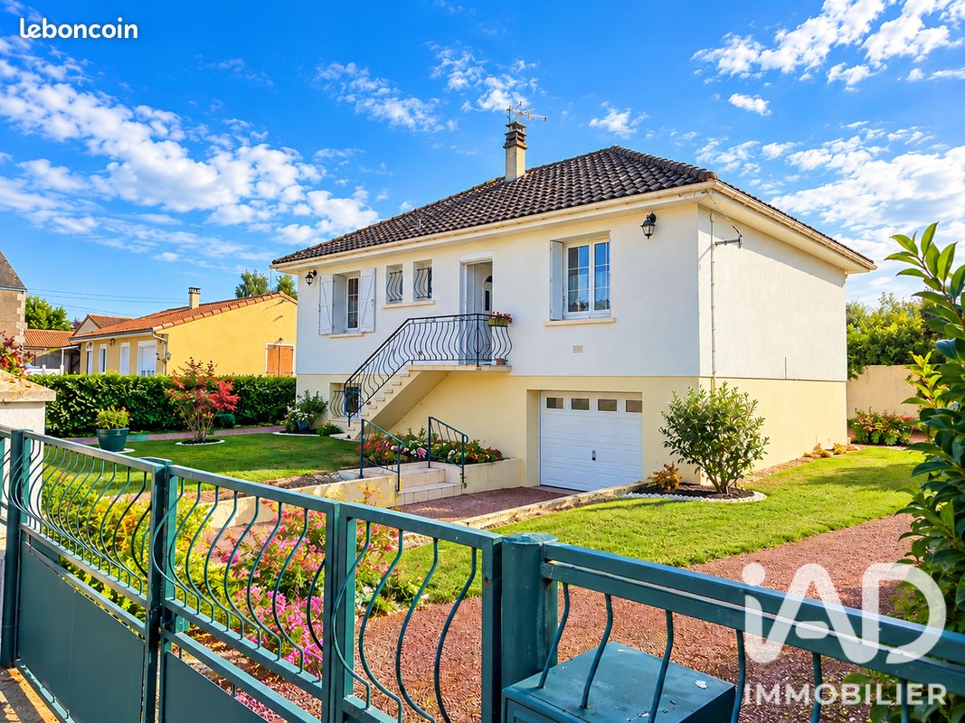 Maison 4 pièces 68 m² · à Jaunay-Marigny · 67,5 m² · 150 000 €