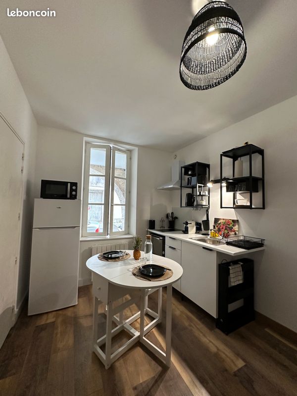 Appartement 2 pièces 18 m² · à La Rochelle · 18 m² · 630 €