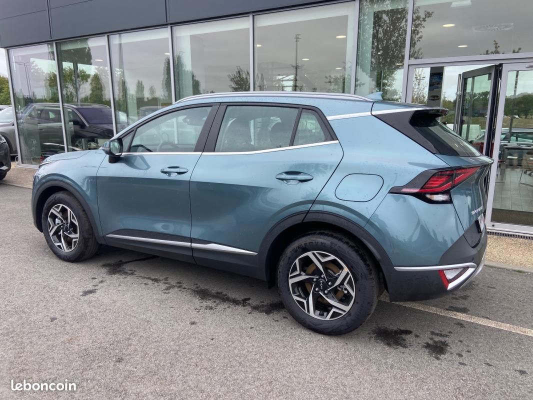 Kia Sportage 1.6 CRDi 136ch MHEV DCT7 4x2 Motion (image 3)