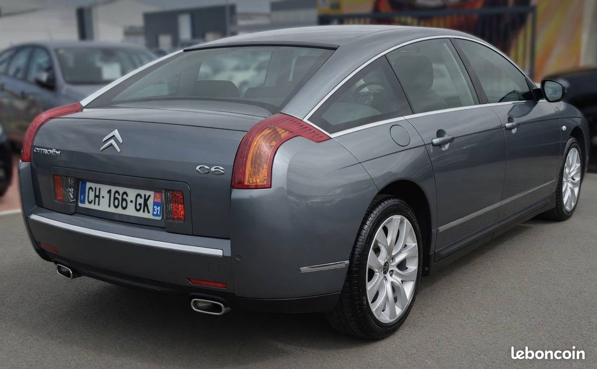 Citroën C6 3.0 V6 HDi 240 Exclusive Ba *CUIR*GPS (image 12)