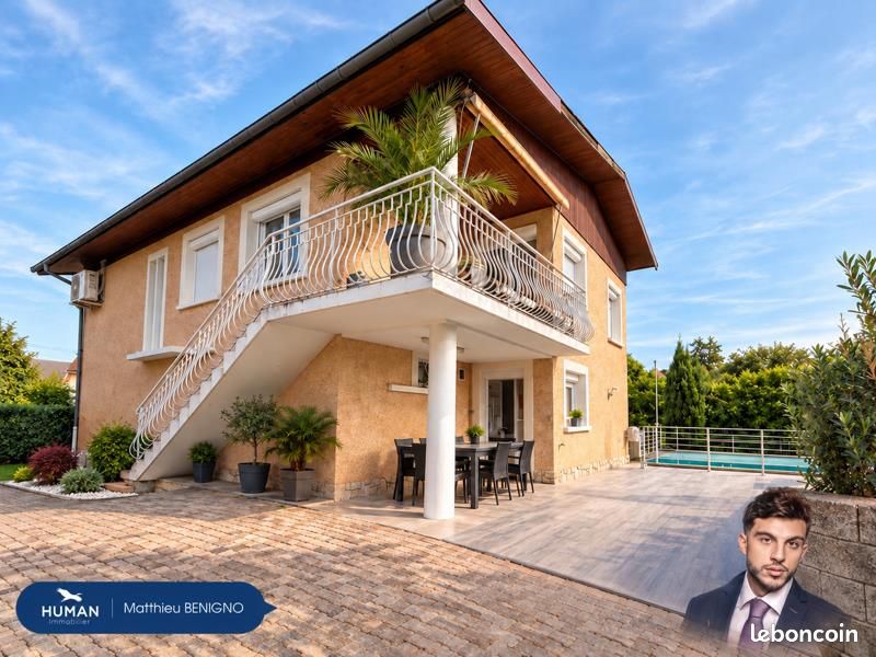 Maison 7 pièces 180 m² · à Voiron · 180 m² · 473 000 €
