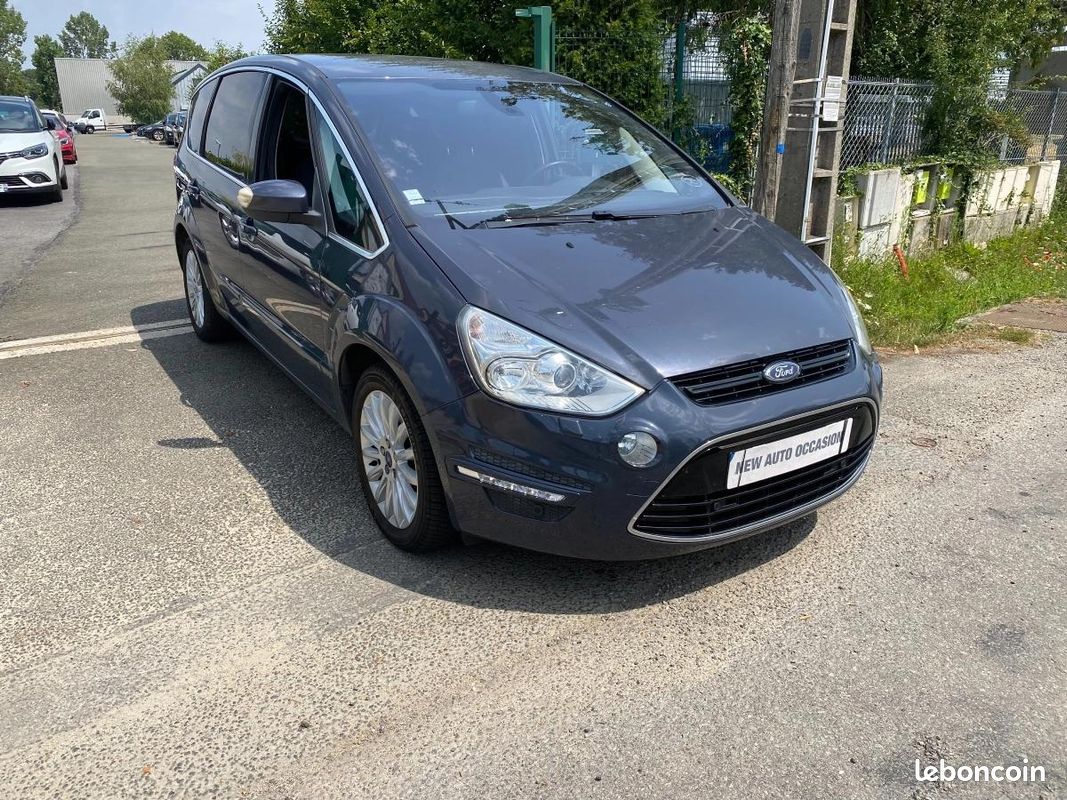 Ford S-max 2.0 TDCI 140 PACK TITANIUM 7 PL (image 17)
