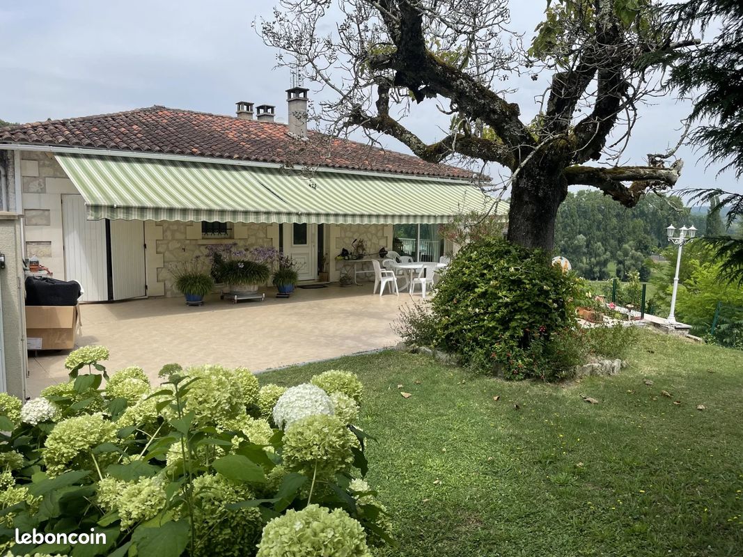 Maison 7 pièces 148 m² · à Aubeterre-sur-Dronne · 148 m² · 339 200 €