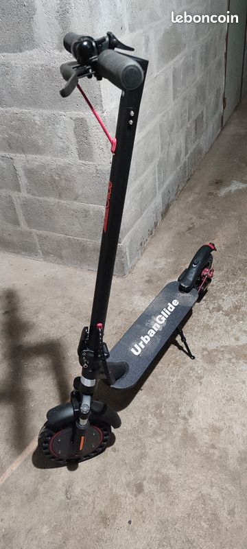 Roues Gonflables 10 Pouces Trottinette électrique Adulte UrbanGlide Ride 100 Max 2 - Moteur 350W, Autonomie 30 Km, Roues 10 Gonflables Trottinette électrique 100 Max 2