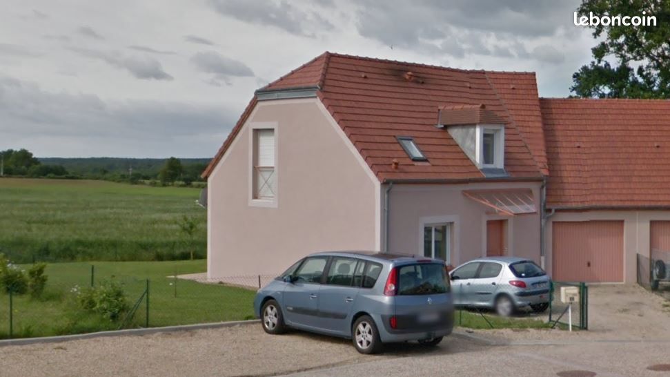 Maison 4 pièces 114 m² · à Montbeugny · 114 m² · 851 €