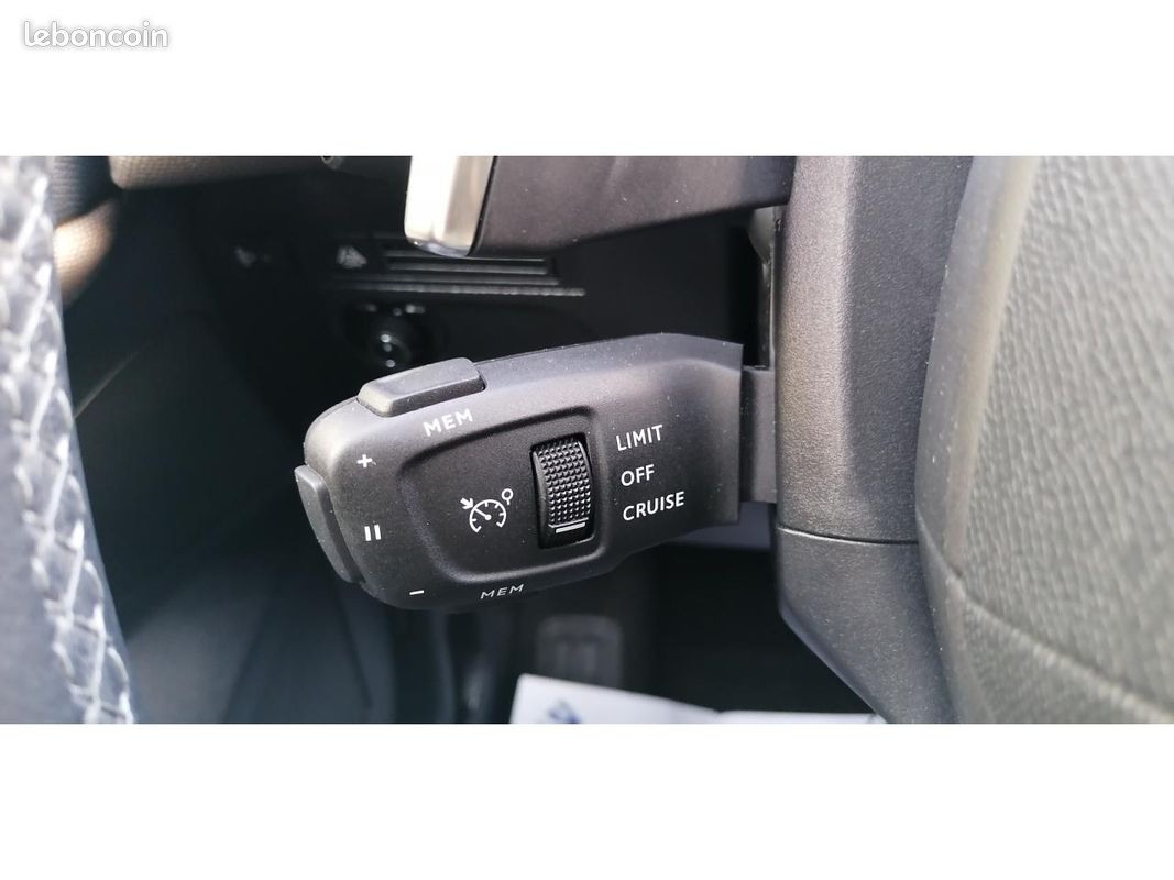 DS DS 3 CROSSBACK 1.2 PureTech 130 BVA Bastille (image 11)