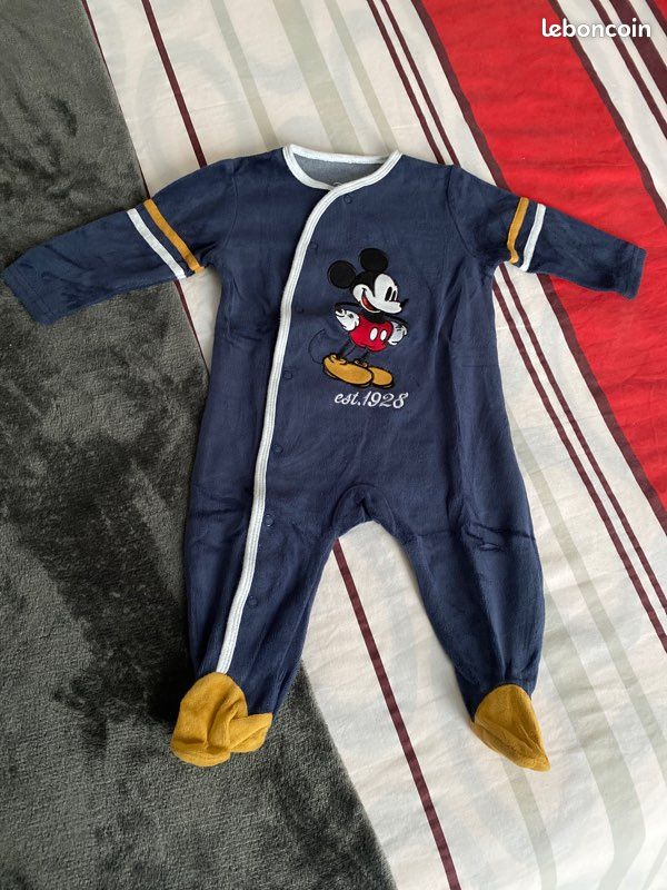 Deux pyjamas dors bien Bebe 3/6 mois (image 4)