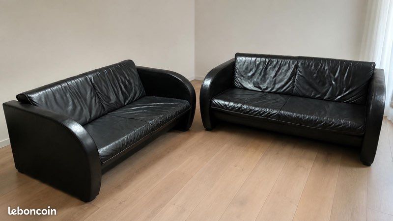 2 canapés cuir noir : 2 places et 3 places (image 1)