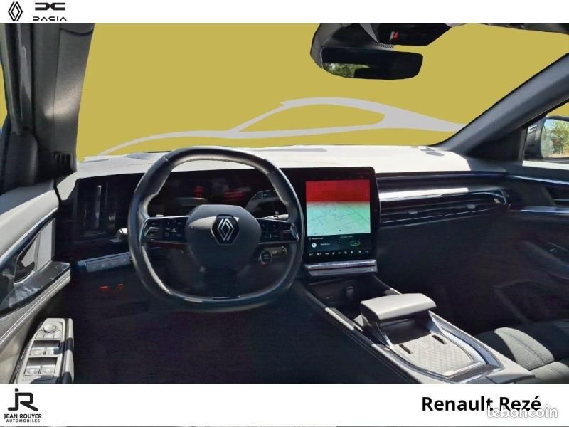 Renault Austral 1.2 E-Tech full hybrid 200ch Iconic (image 5)