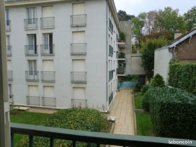 Appartement 1 pièce 31 m² · à Versailles · 31 m² · 892 €/mois