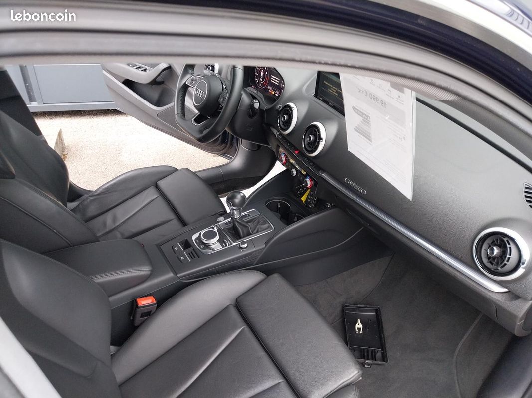 AUDI A3 Sportback 40 e-tron 204 S tronic 6 Design Luxe (image 15)