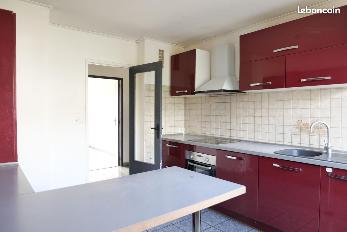 Appartement 4 pièces 100 m² · à Rixheim · 100 m² · 148 000 €