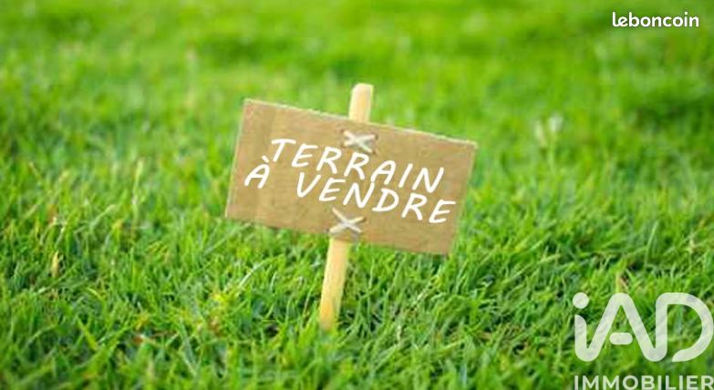Terrain 898 m² · à Plozévet · 898 m² · 54 400 €