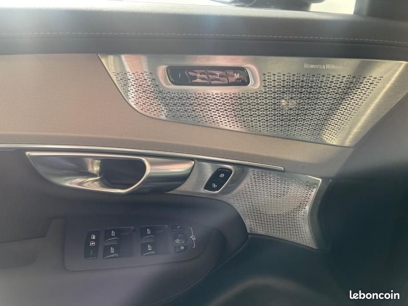 Volvo XC90 T8 AWD 250 + 156ch Black Edition Geartronic (image 17)