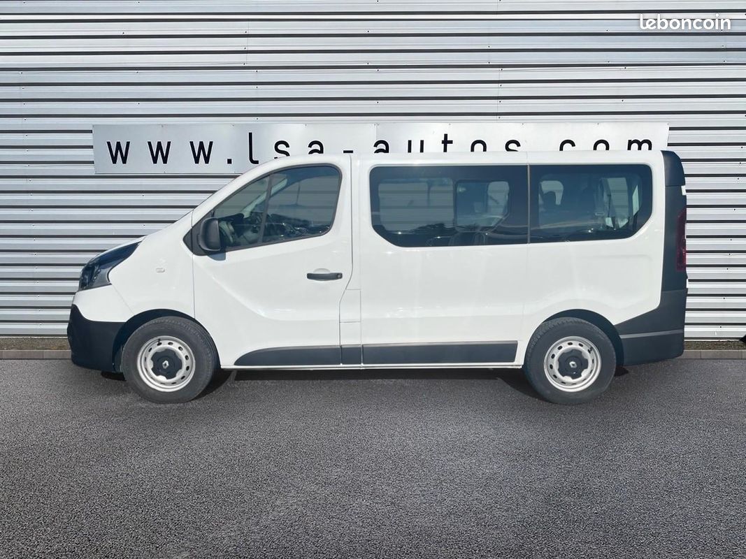 RENAULT TRAFIC 1.6 dCi 95 COMBI Life L1H1 9 PLACES (image 2)