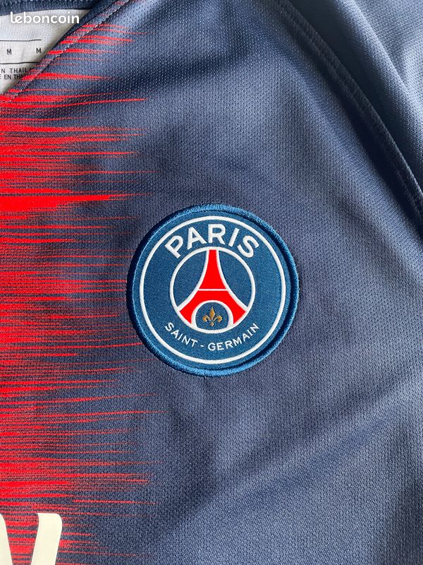 PSG : les 1.000 maillots Notre-Dame vendus en moins de 30 minutes
