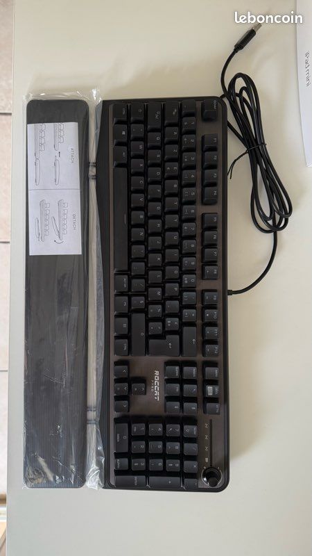 Clavier mécanique FR Roccat Pyro (image 2)