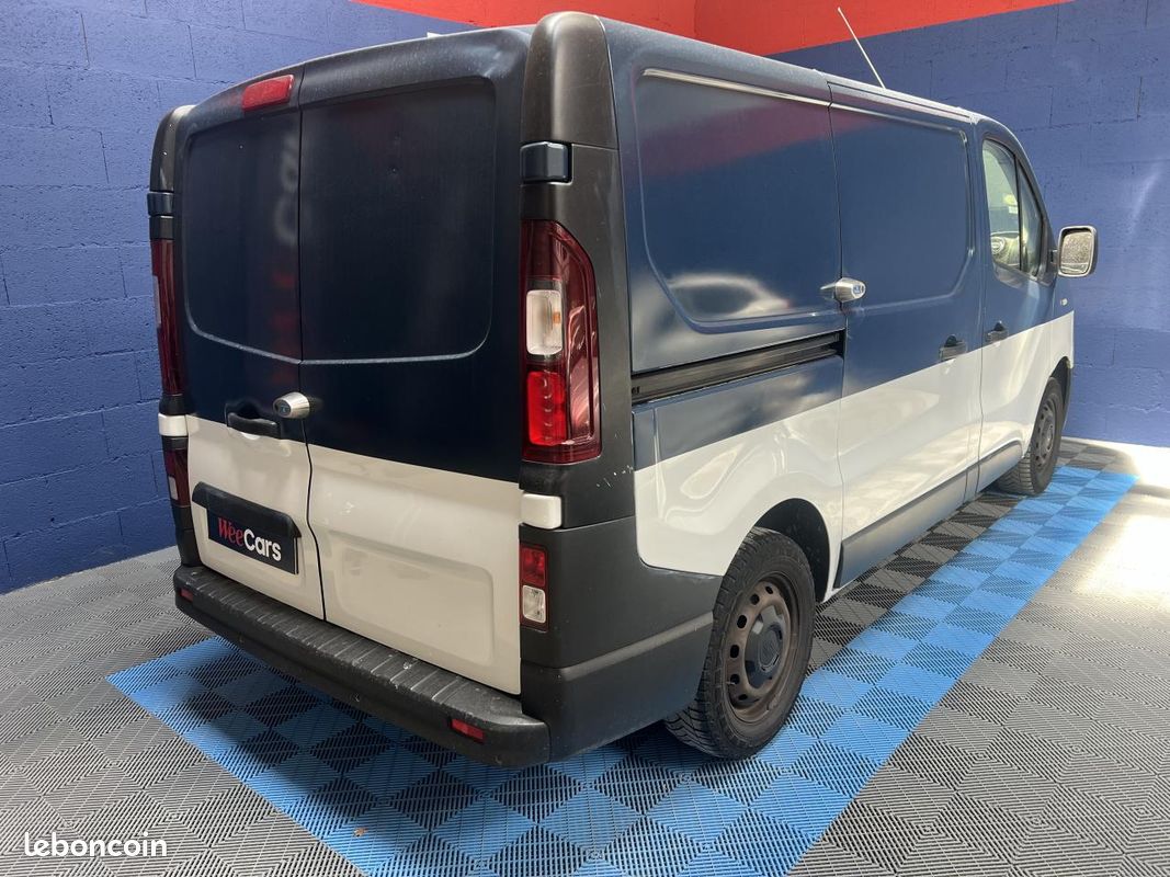 Renault trafic fourgon 1.6 dci 125 1t2 l1h1 energy confort (image 3)