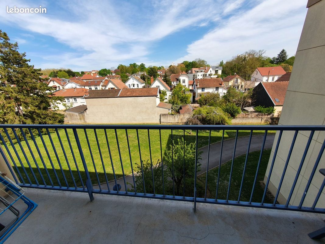 Appartement 5 pièces 87 m² · à Dijon · 87 m² · 1 170 €