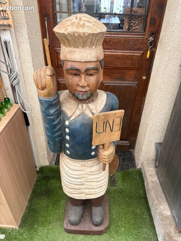 Statue vintage de chef cuisinier en bois sculpté à la main