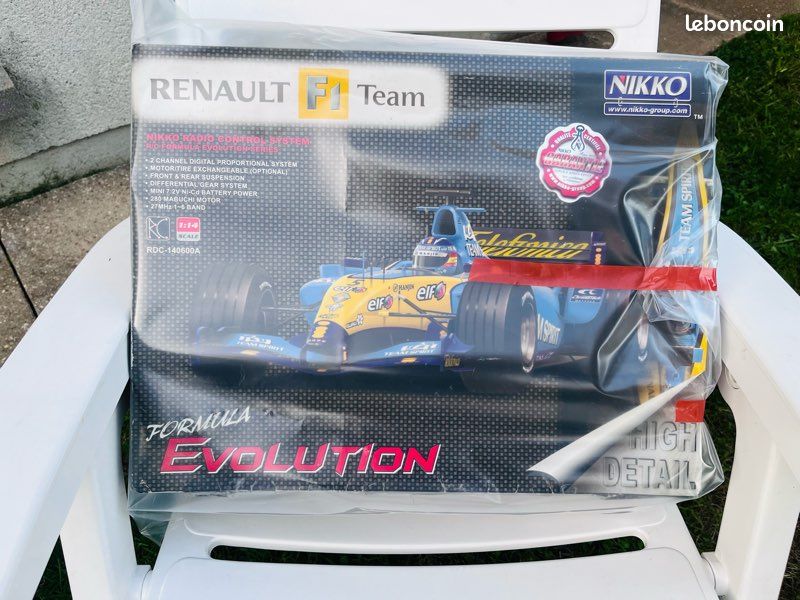 Nikko Renault Ft team R25 Formule Évolution télécommandée, - Jeux & Jouets