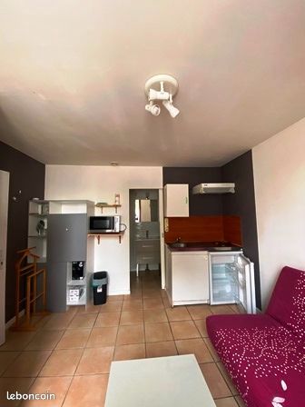 Studio 1 pièce 15 m²