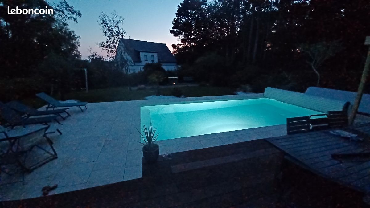 Location Maison 9-10p piscine et terrain de petanque (image 10)