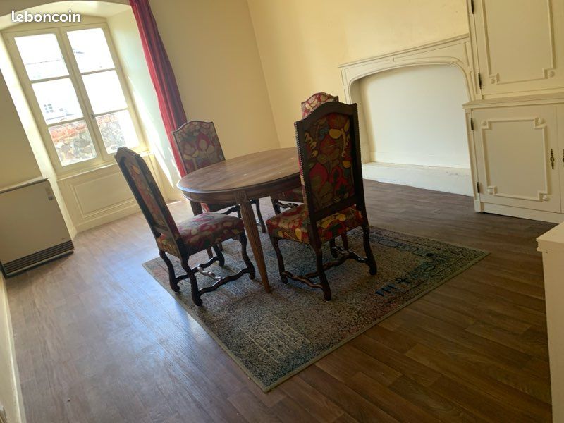 Appartement 3 pièces 76 m² · à Aurillac · 76 m² · 99 900 €