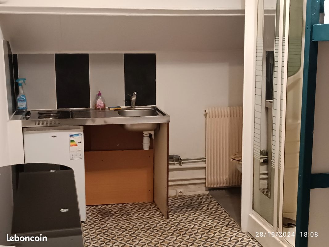 Appartement 1 pièce 11 m² · à Dijon · 11 m² · 365 €/mois