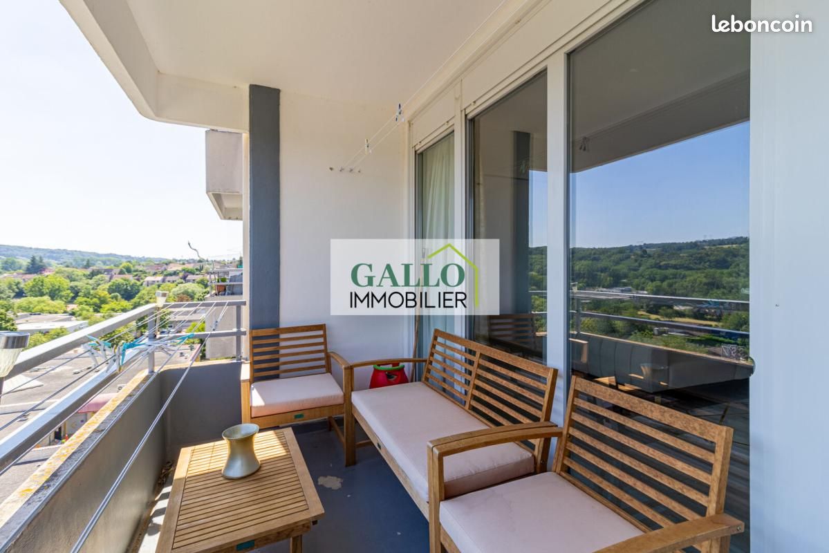 Appartement 5 pièces 95 m² · à Villefontaine · 95 m² · 169 000 €