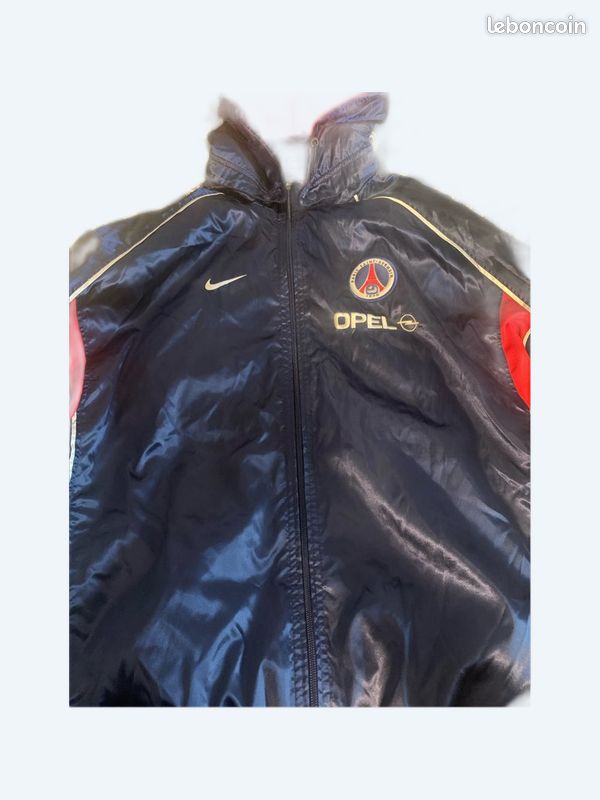 Catalogue Officiel PSG Boutique * Saison 2000/2001