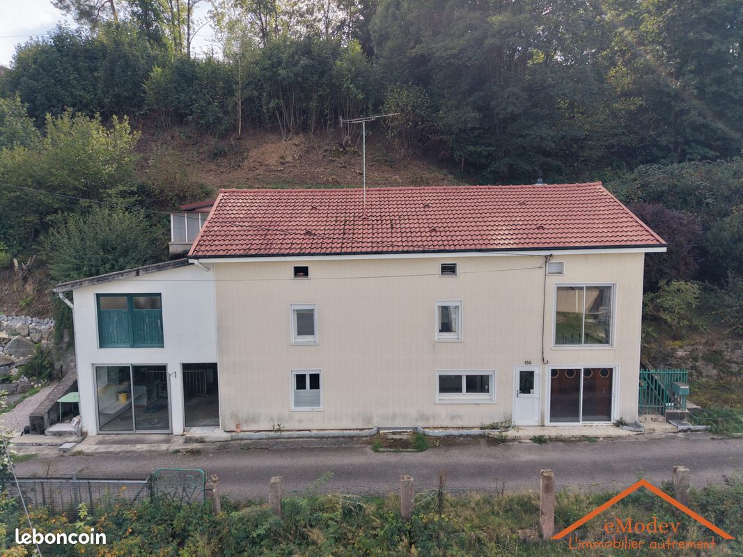Maison 6 pièces 120 m² · à Pouxeux · 120 m² · 59 999 €