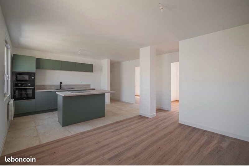 Appartement 3 pièces 58 m² · à Grenoble · 58 m² · 125 000 €