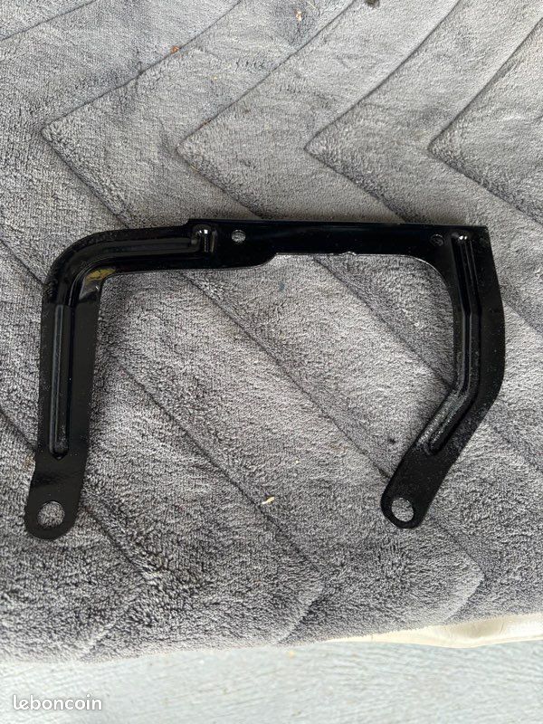 Support de boîtier de filtre à air pour 2CV (image 1)