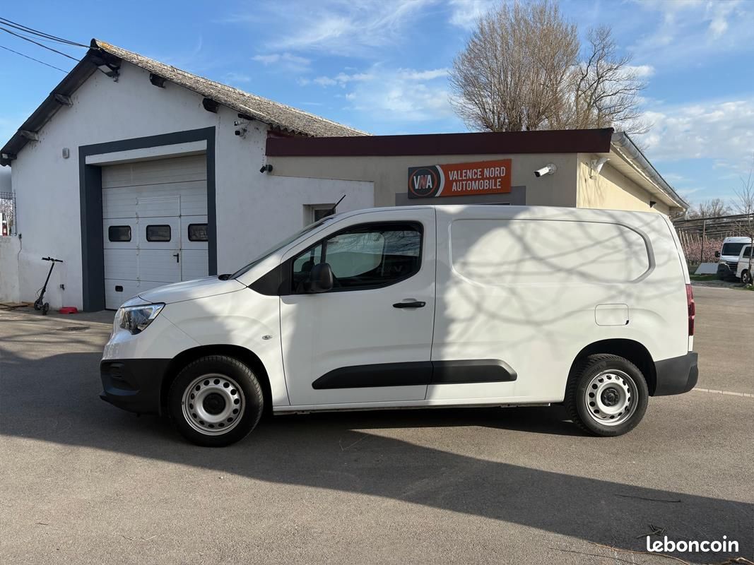Opel Combo LONG L2H1 100CV - 59 900KM / 2022 11 700ht GARANTIE 6 MOIS (image 3)