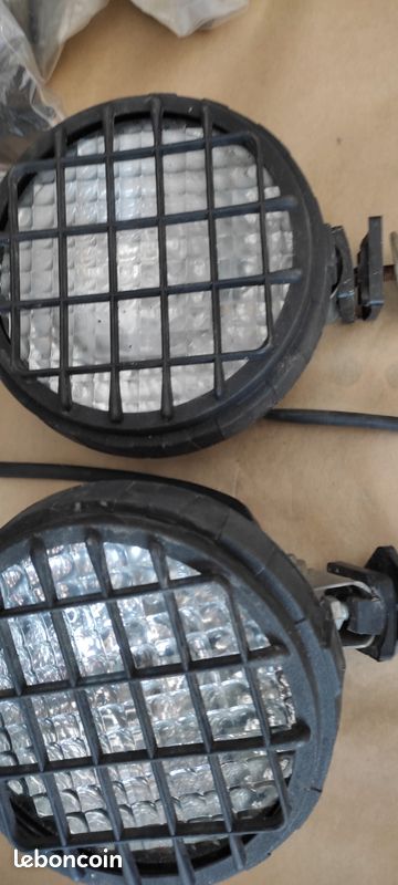 Phares de travail (image 1)