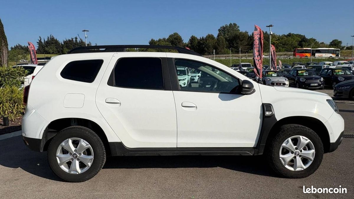Dacia Duster Blue dCi 115 4x2 15 ans (image 7)