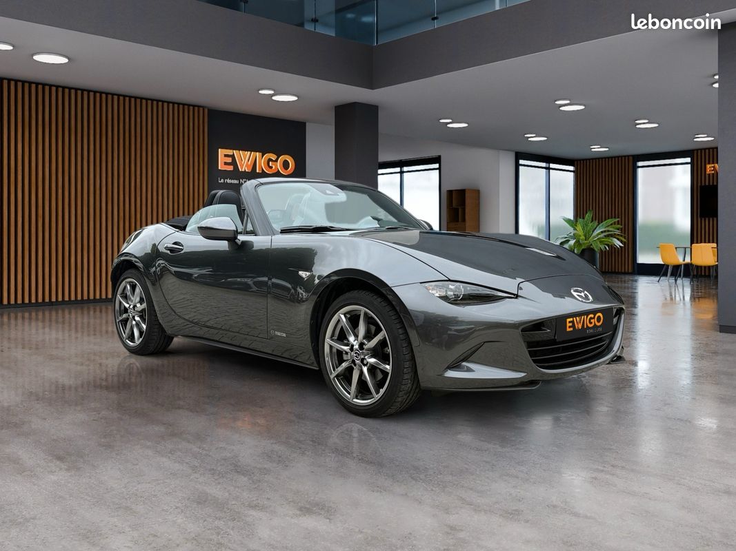 MAZDA MX5 ROADSTER 2.0 SKYACTIV-G 185 CH * CARPLAY*CAMERA DE RECUL*PACK SPORT* FULL ENTRETIEN MAZDa (image 19)