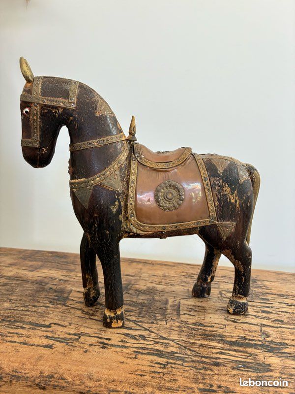ANCIEN VASE EN cuivre gravé orné fait main EUR 68,98 - FR