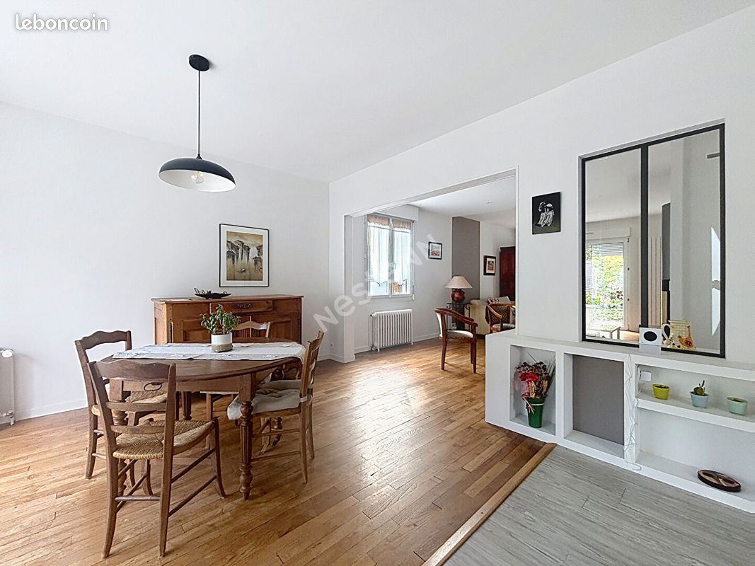 Maison 6 pièces 146 m² · à Avrillé · 146 m² · 546 000 €
