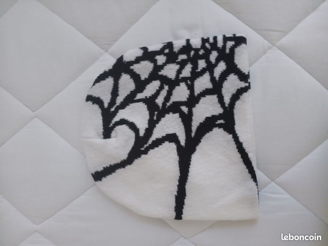 Lot de bonnet (image 1)